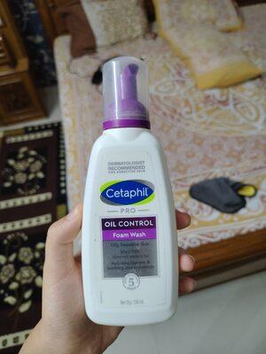Cetaphil pro oil control