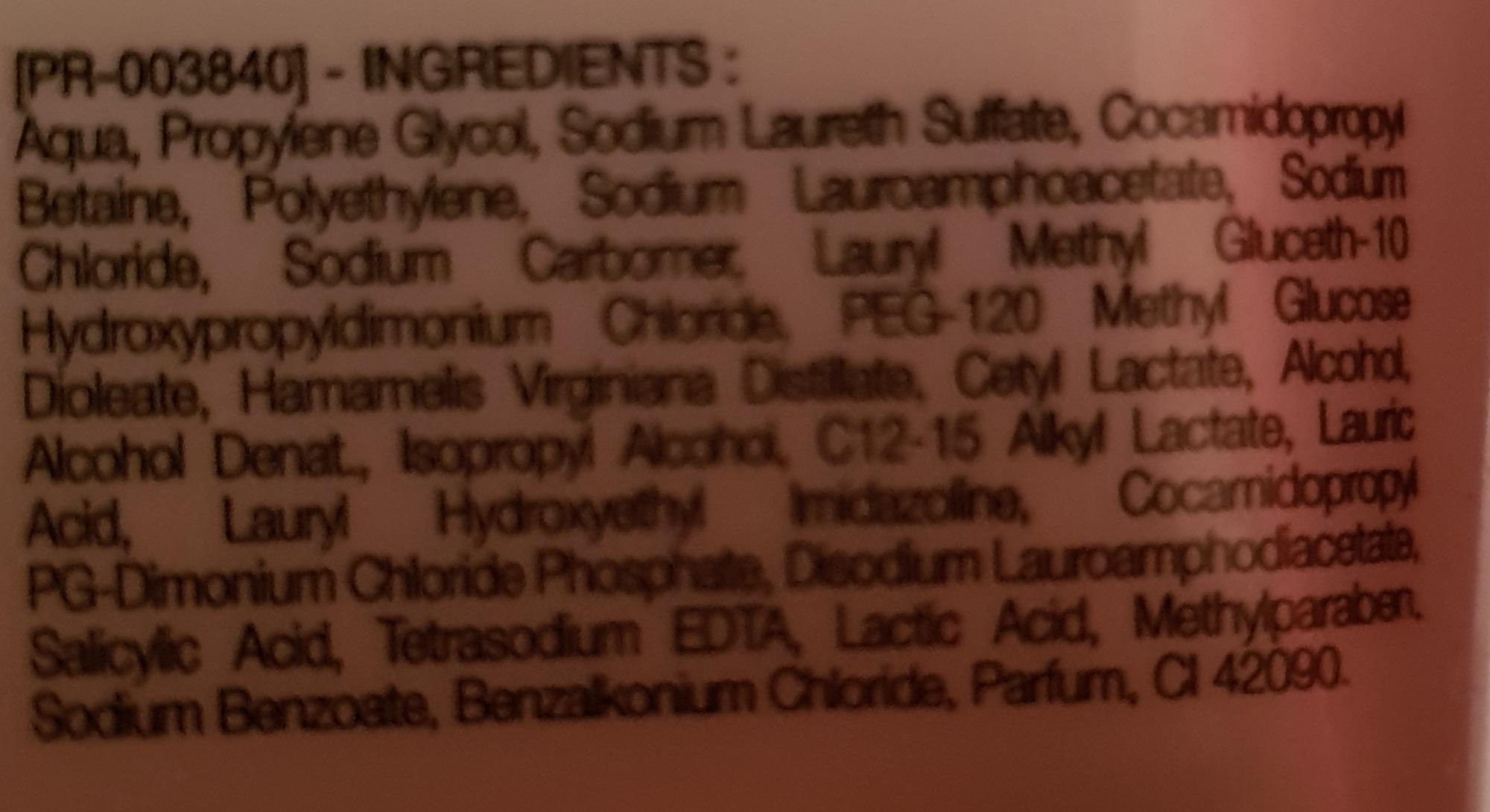 Visibly Clear gel nettoyant exfoliant douceur