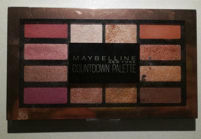 Countdown eyeshadow palette