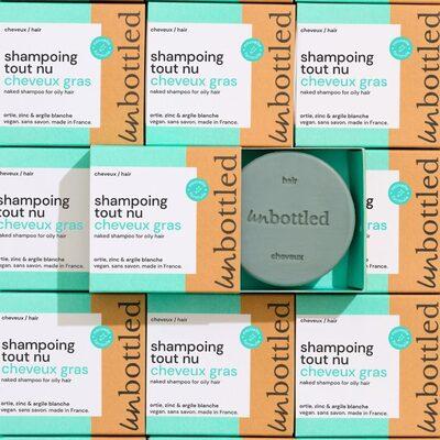 Shampooing tout nu cheveux gras