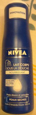 Lait corps sous la douche nourissant