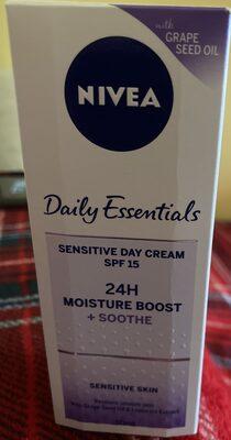 Nivea daily essentials sensitive day cream spf 15