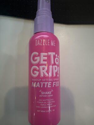 Get a grip! Matte fix setting spray