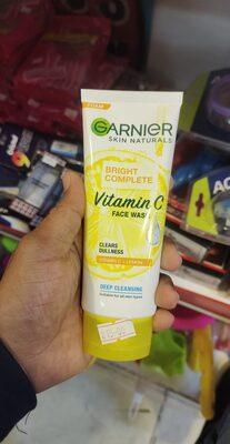 Garnier Skin Naturals Vitamin C Face Wash