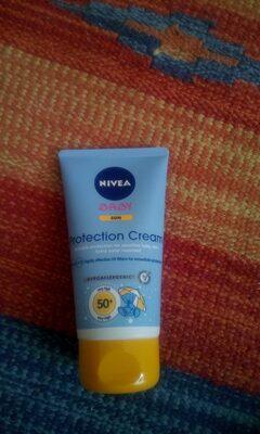 Baby sun protection cream
