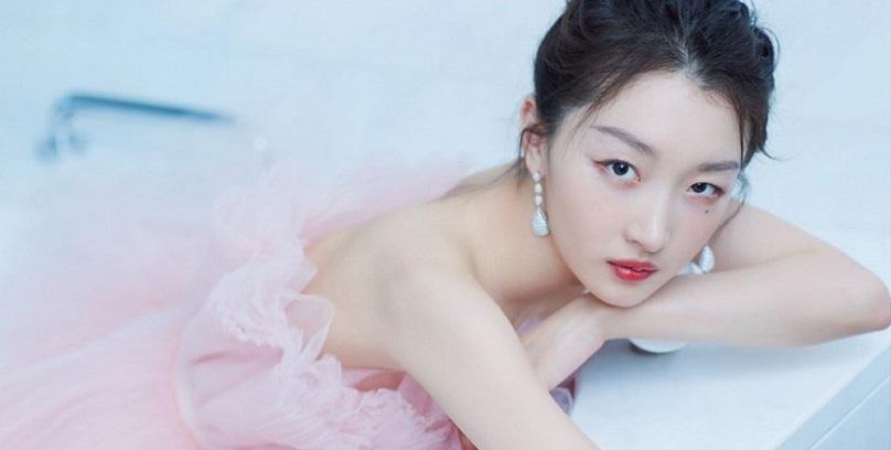 Châu Đông Vũ đoạt Ảnh hậu châu Á