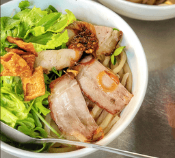 Cao lầu, món ngon nhớ đời của Hội An