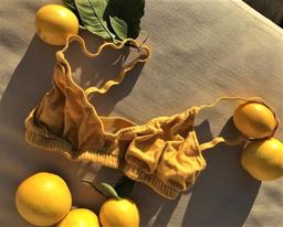 Bạn sẽ được trao huy chương vì sự tận tâm nếu tặng nàng món nội y phù hợp! 