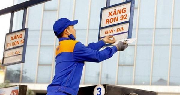 Ngày mai giá xăng có thể tăng mạnh