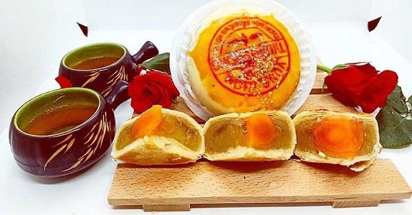 1 cái bánh pía bao nhiêu calo?