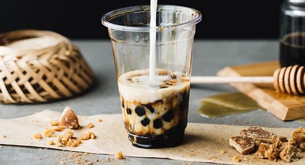 1 ly trà sữa bao nhiêu calo? Uống trà sữa nhiều có béo không?