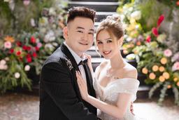 Dân tình ngây ngất với 3 mẫu váy cưới, lấp lánh tráng lệ của Xoài Non