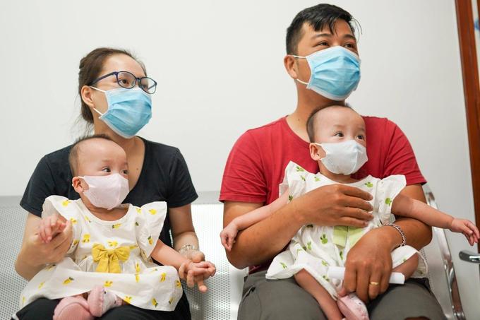 Cặp song sinh Trúc Nhi, Diệu Nhi sẽ được xuất viện vào Tết Trung thu