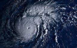 Bão Goni không mạnh lên trong một ngày qua