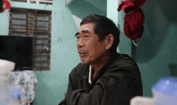 Trưởng xóm bị nghi gian dối cứu trợ mong Thủy Tiên đến nhà xác minh tận nơi