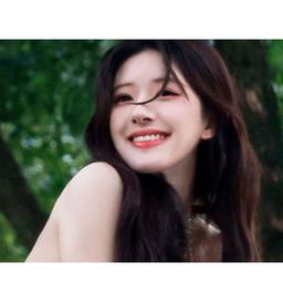 Bí quyết dưỡng tóc chắc khỏe, bóng mượt của Triệu Lộ Tư