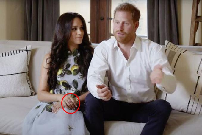 Meghan chủ đích tiết lộ giới tính thai nhi, chứng minh đẻ giỏi không thua kém chị dâu Kate?