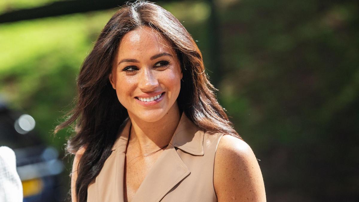 Meghan Markle nhận mình là người bị bắt nạt trên mạng nhiều nhất thế giới