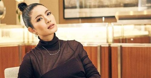 Cuộc sống vẹn toàn của những bà mẹ đơn thân nổi tiếng ở Thái Lan