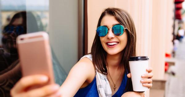 Selfie nhiều cũng là cách luyện tập để có những bức ảnh đẹp