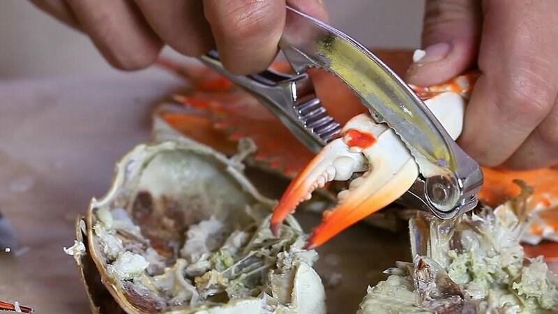 4 cách gỡ thịt cua nhanh giúp bạn tiết kiệm thời gian nấu nướng