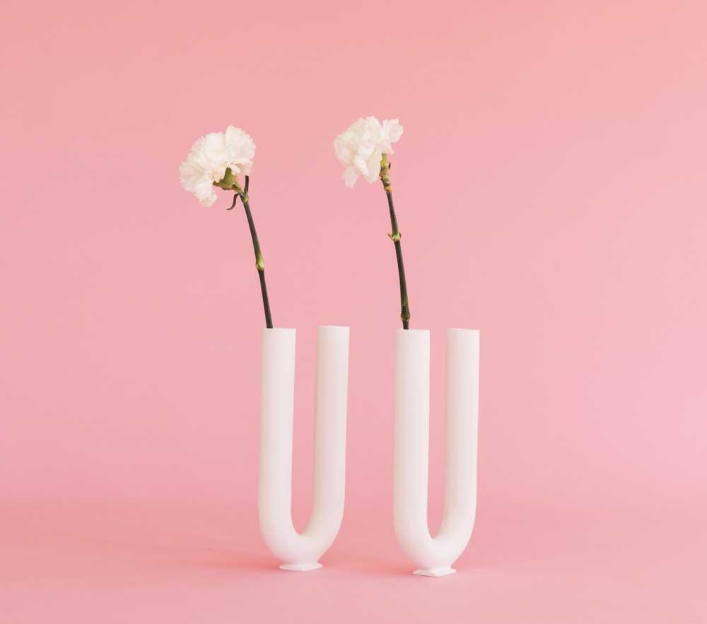 6 bình hoa đặc sắc giúp bạn đem vẻ đẹp thiên nhiên vào trong không gian sống