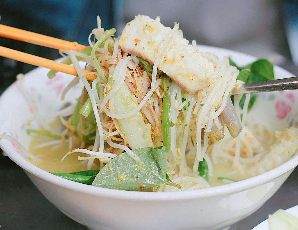 Món bún Num Bò Chóc đến từ Campuchia mê hoặc người Sài Gòn