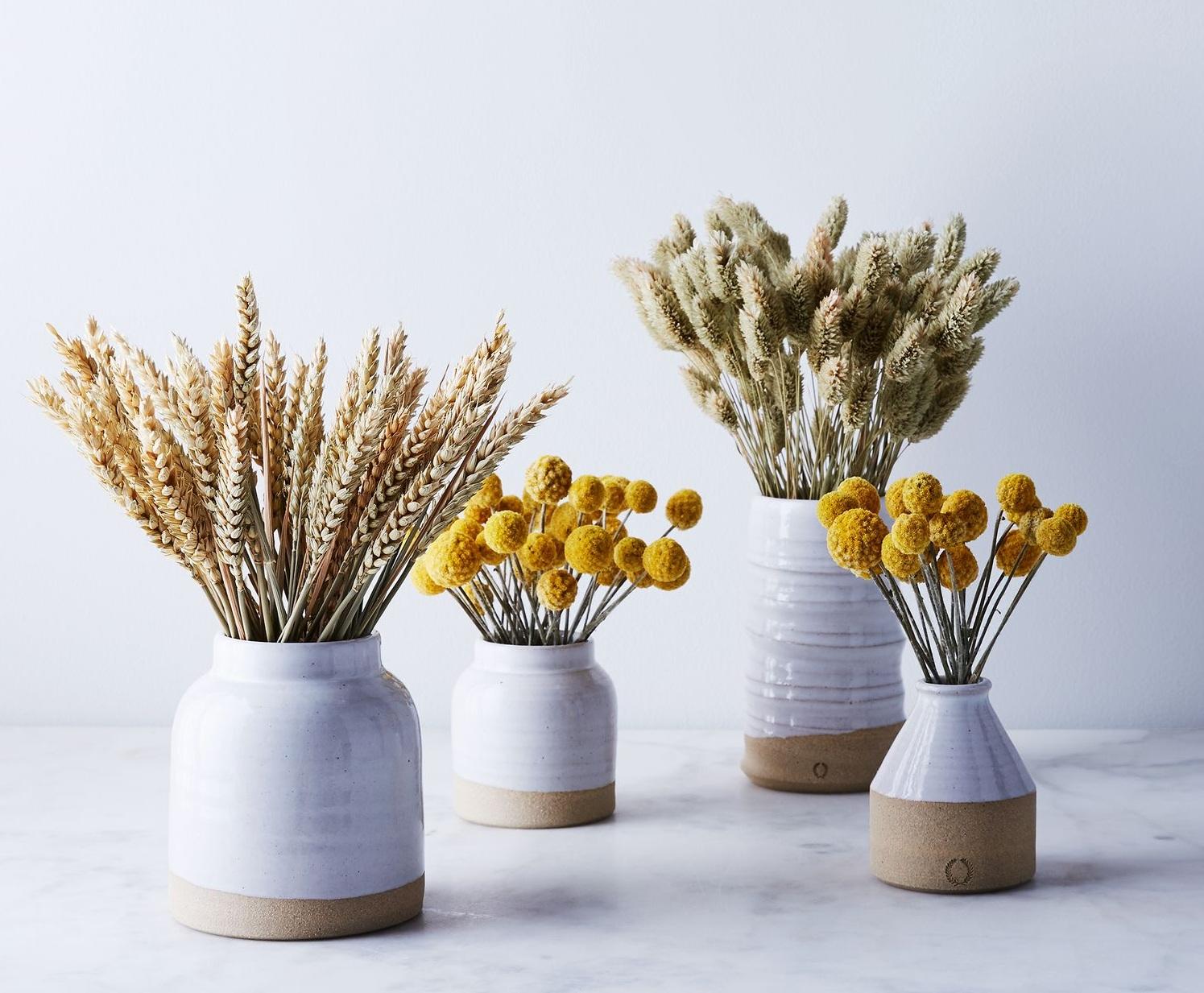 4 mẹo đơn giản làm khô hoa tươi để trang trí nhà đẹp suốt bốn mùa