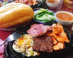 5 quán ăn trưa ngon, giá bình dân quen thuộc của dân văn phòng khu Bà Triệu