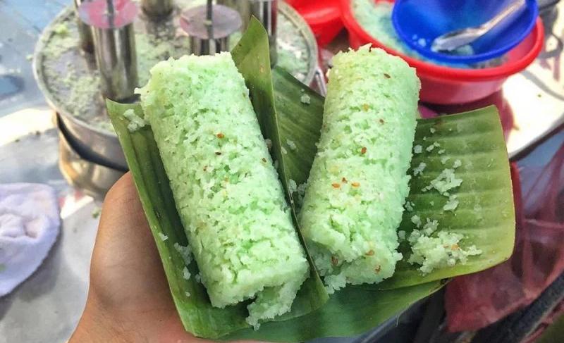 Thơm mềm như bánh ống lá dứa màu xanh ngọc dân dã mà dễ nghiền của miền Tây