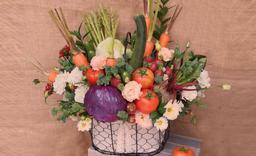 Bó hoa từ rau củ, trái cây cho 8/3: Đẹp, lạ, thiết thực nên tại sao không?