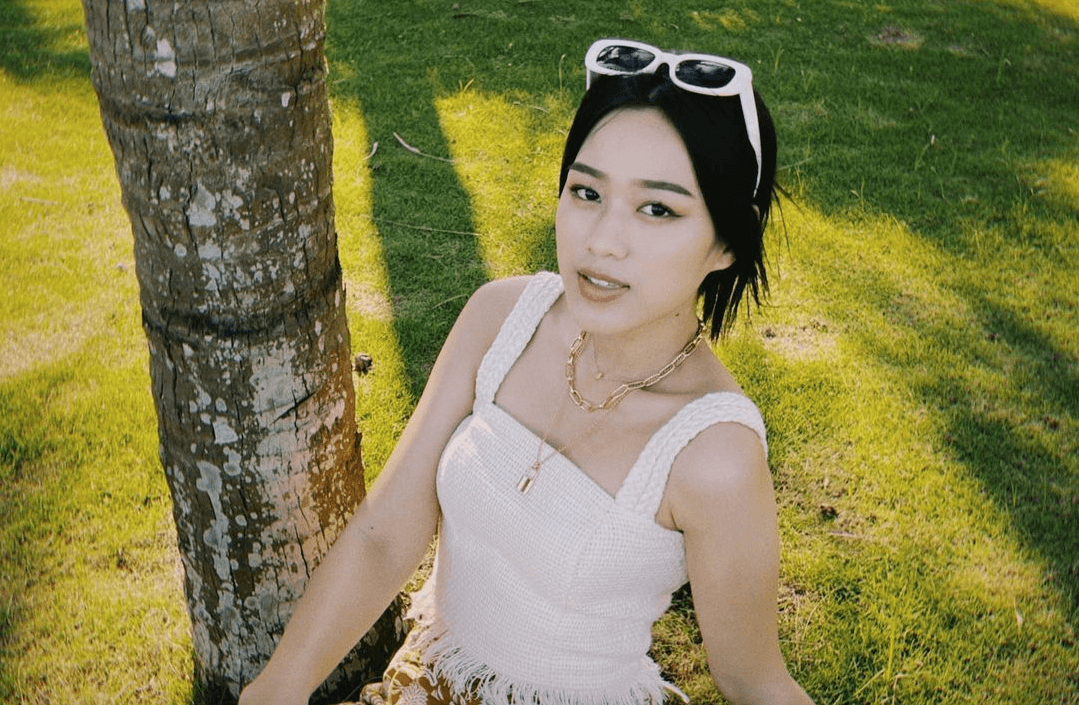 Hôm qua sao làm gì (30/4): Sao Việt nô nức đi du lịch, Đông Nhi khoe con