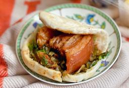 Gua bao là gì mà từ món ăn đường phố Đài Loan nay phủ sóng toàn thế giới?