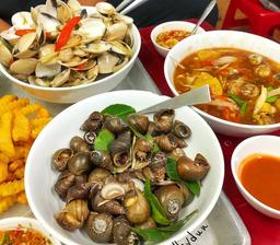 Chợ Nam Đồng có gì mà team ăn vặt Hà Nội kháo nhau nên đến thử