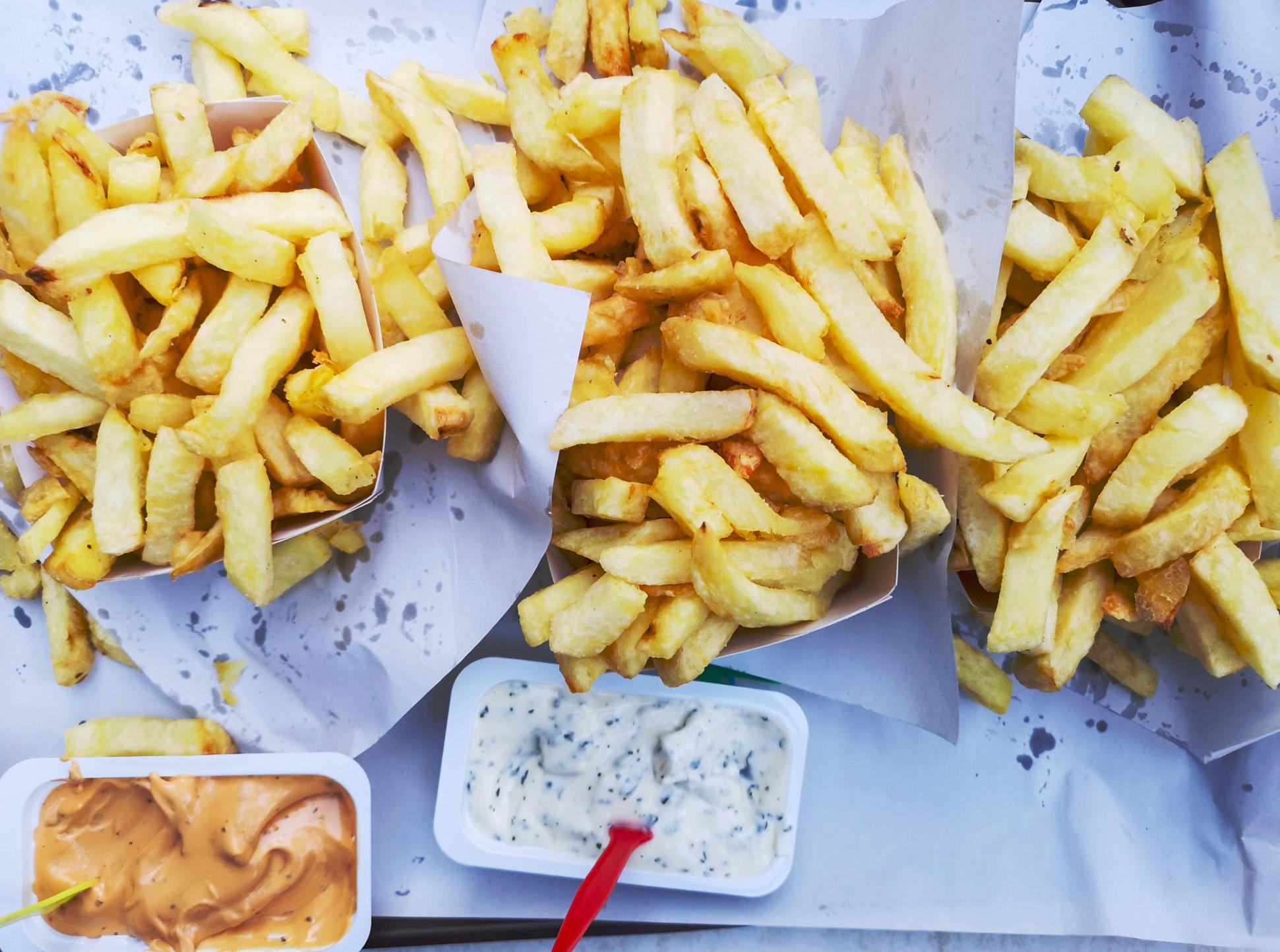 9 món khoai tây chiên hấp dẫn, "ăn một lại muốn ăn hai" trên thế giới