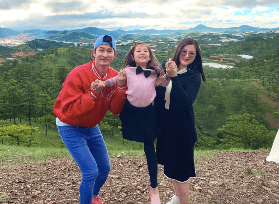 Huy Khánh lần đầu thừa nhận vì ham kiếm tiền mà bỏ bê gia đình