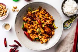 Gà Kung Pao, món xào cay tiếng tăm đình đám của ẩm thực Trung Hoa