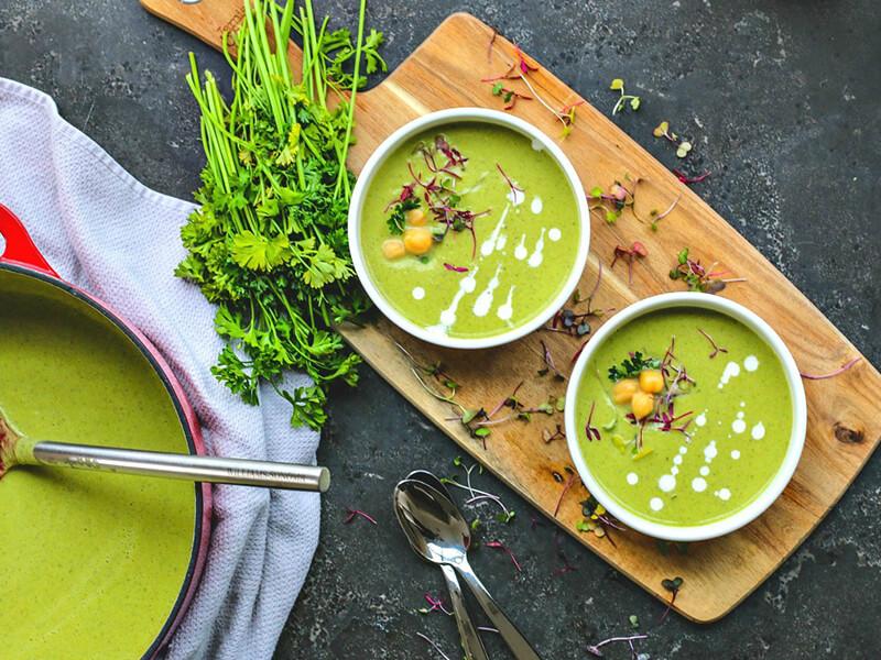 Cách nấu súp rau chân vịt kiểu Âu vừa hấp dẫn lại vừa tốt cho sức khỏe