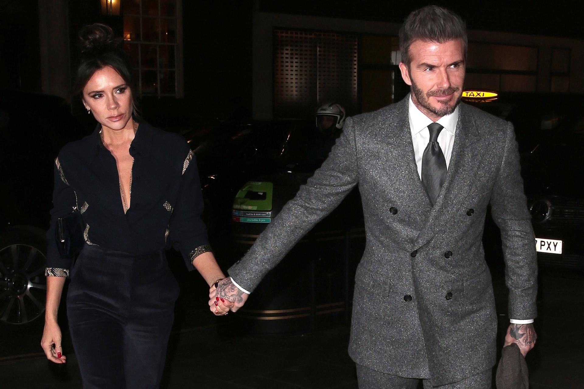 Vợ chồng Beckham giấu việc nhiễm Covid-19 từ đầu năm