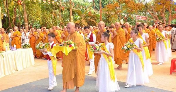 Ngày lễ Vu Lan 15/7: Nguồn gốc, ý nghĩa, sự khác biệt ở hai miền Nam - Bắc