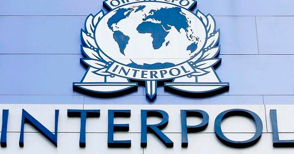 Lệnh truy nã đỏ (Red Notice) là gì? Khi nào phát lệnh truy nã đỏ?