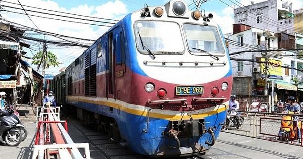 Đường sắt tuyến Hà Nội - TP. HCM và Hải Phòng chạy lại tàu khách từ 13/10