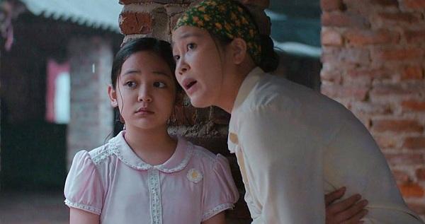 Thương ngày nắng về tập 3: Gia đình bà Nga "rối như canh hẹ" sau khi có sự xuất hiện của Hoa