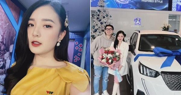 Năm 2021 của MC trẻ nhất VTV Phương Thảo: Vừa kết hôn vừa sắm xế xịn