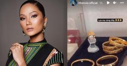 H'Hen Niê sang tận Dubai mua vàng tặng mẹ, mẹ tưởng đồ giả đem cho hàng xóm