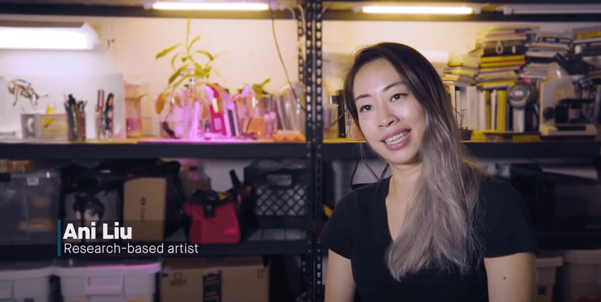 Cô gái sáng tạo nước hoa từ mùi hương cơ thể