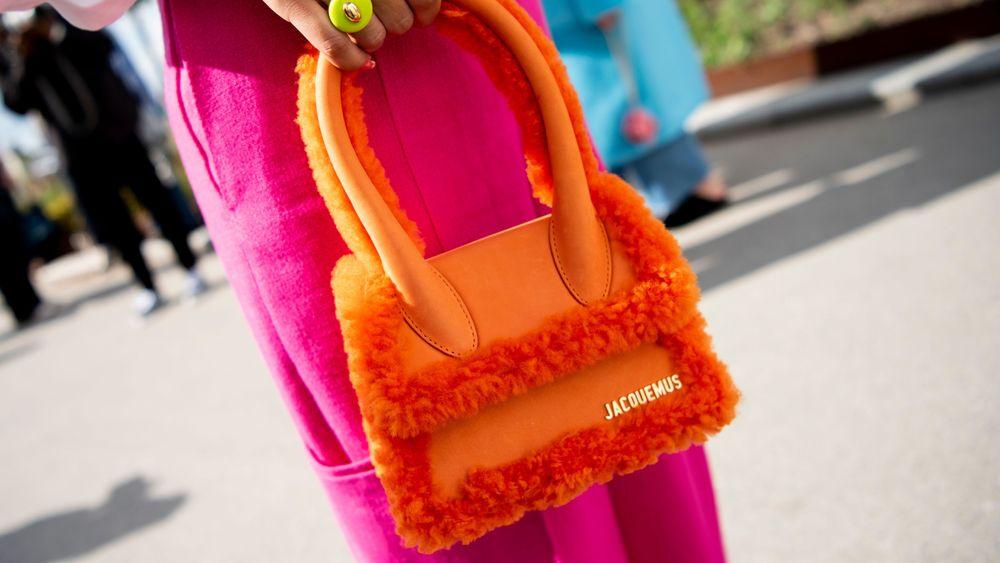 Liệu bạn có bỏ lỡ 5 xu hướng túi xách thịnh hành mùa thu đông 2021?