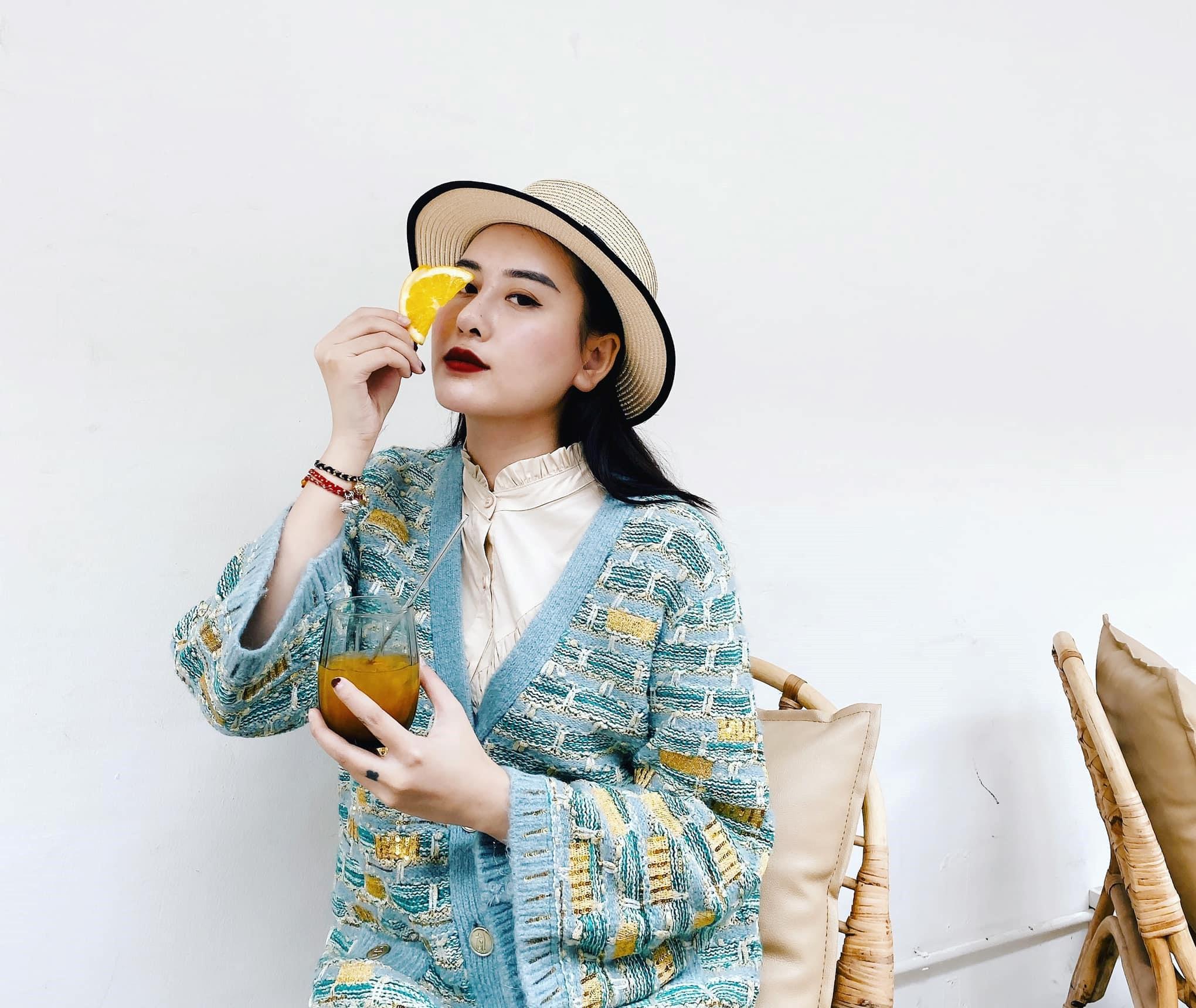 Cùng đi trà bánh, tán gẫu: Sao Hàn đơn giản bao nhiêu, sao Việt lồng lộn bấy nhiêu