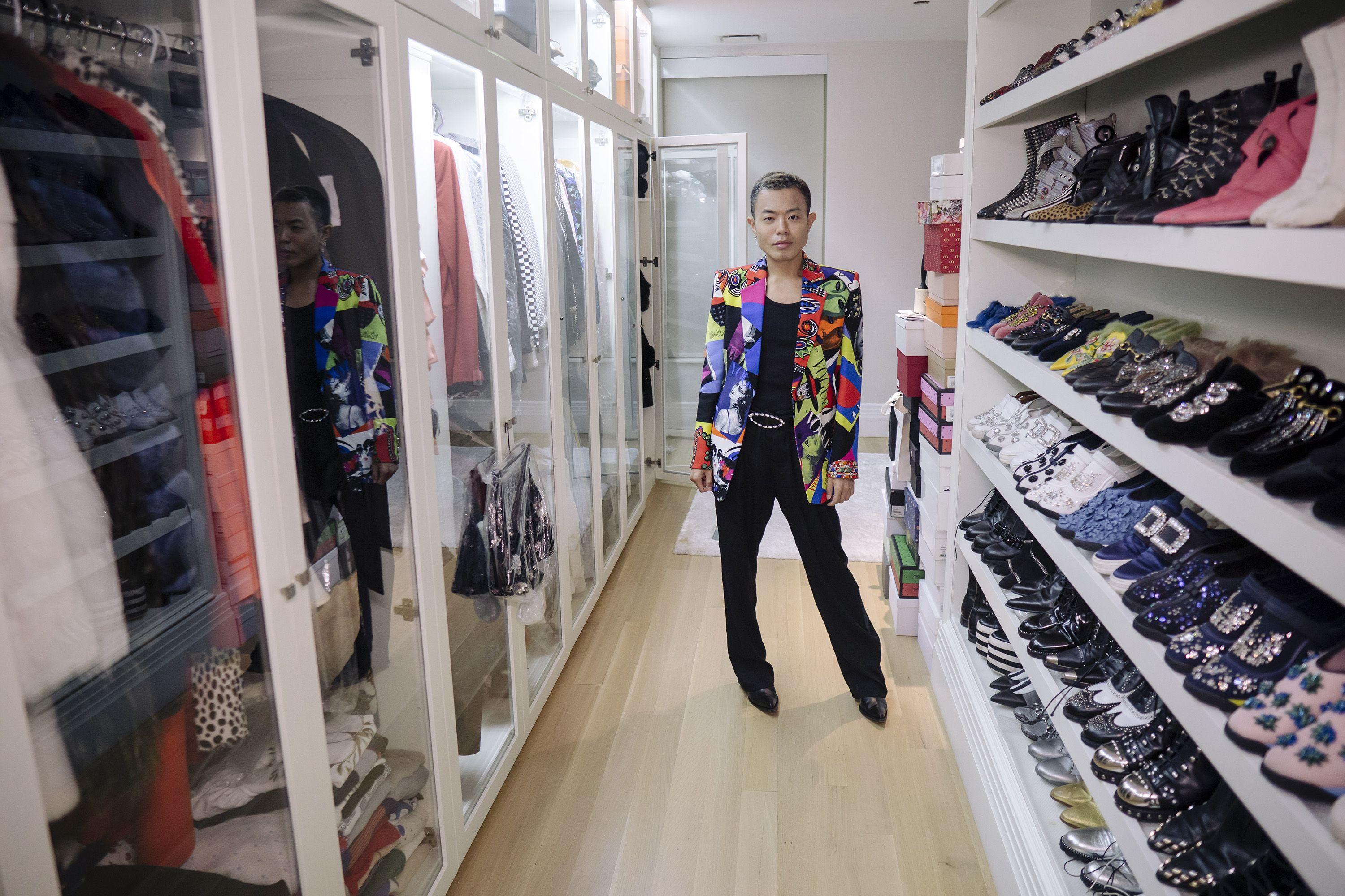 Con trai ông trùm bất động sản Indonesia với sở thích đắp tiền tỷ lên người