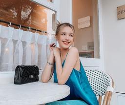 Bí mật nhan sắc khiến Xoài Non chẳng phải con lai mà nhìn vẫn rất Tây